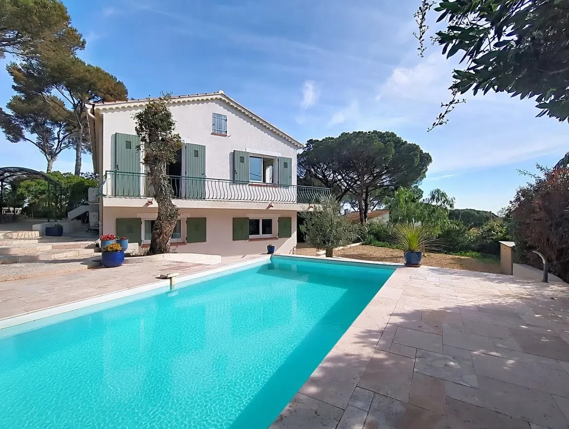 Villa Ricolette overlooking the Mediterranean at golden hour